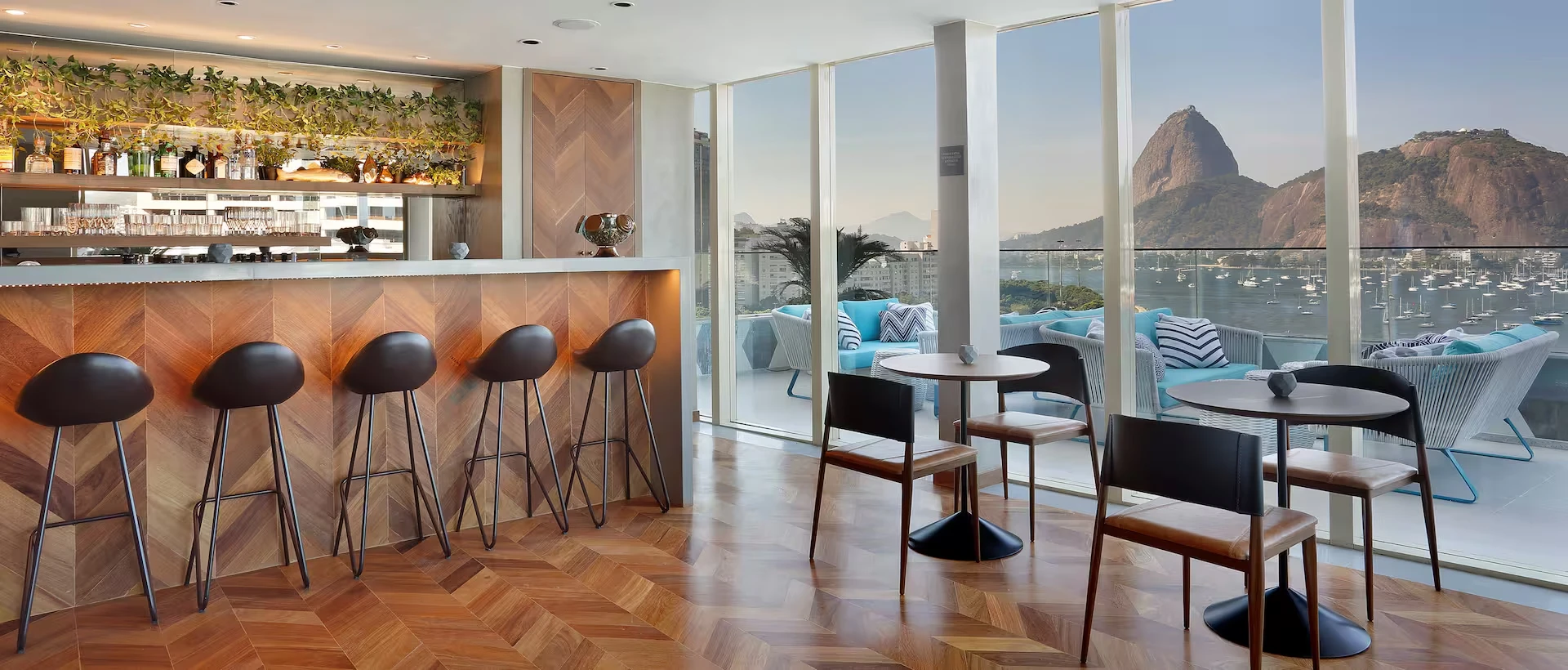 Instagrammable Rooftop Party - Open Bar & View - Image